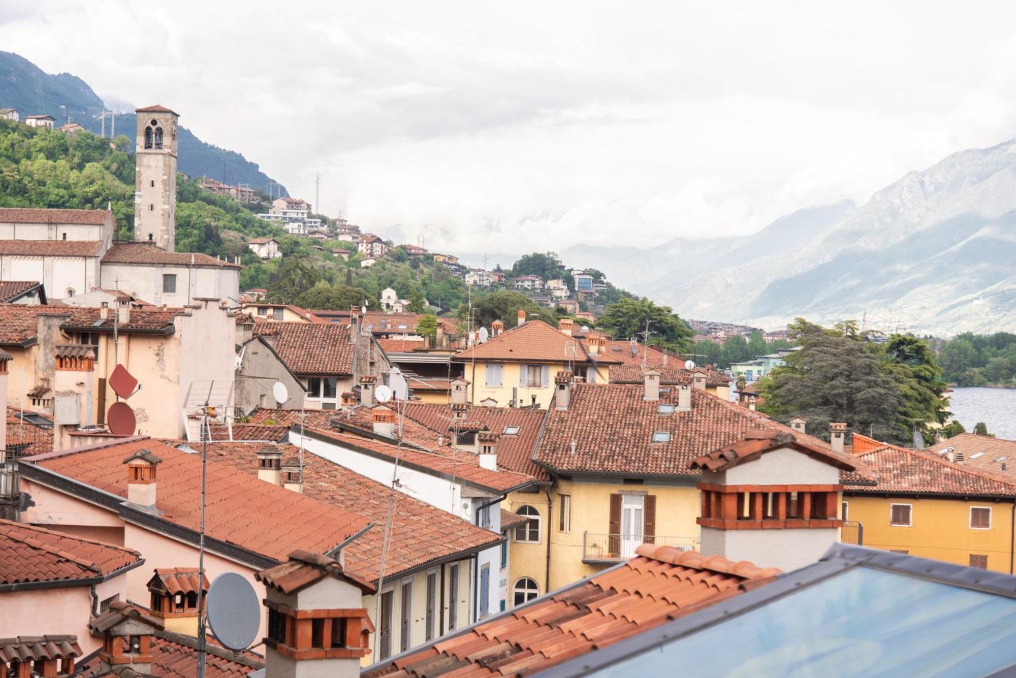 Tra Il Borgo E Il Lago โลเวเร ภายนอก รูปภาพ