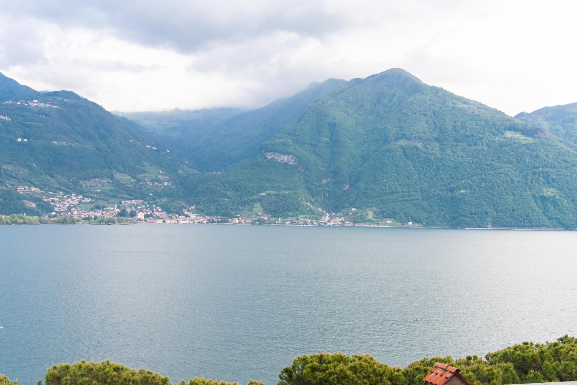 Tra Il Borgo E Il Lago โลเวเร ภายนอก รูปภาพ